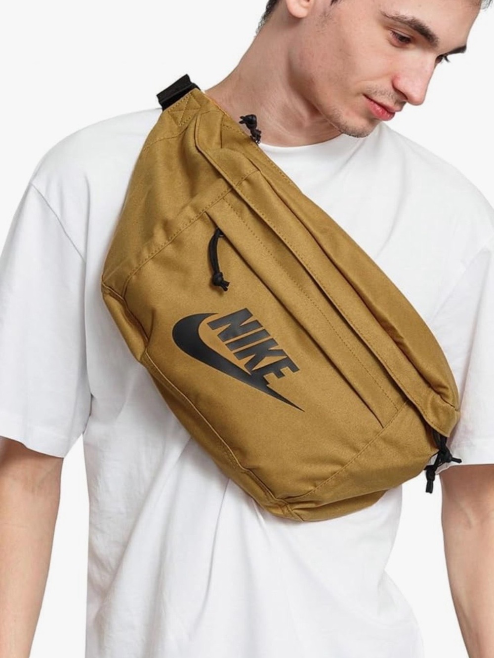 Nike Men’s Tech Sling Bag